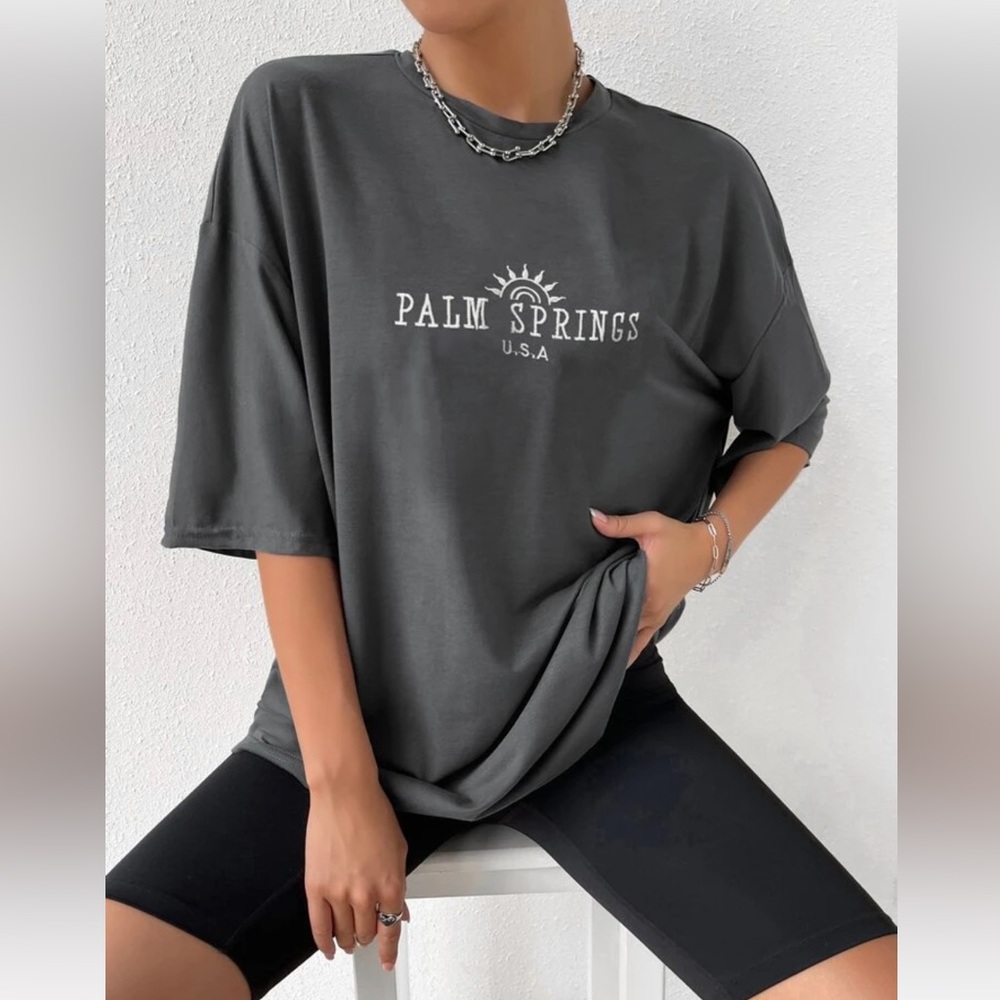 Oversized Palm Springs tee